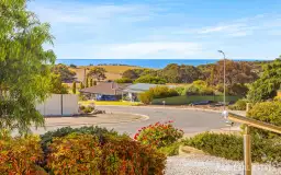 13 Blue Whale Court, Encounter Bay