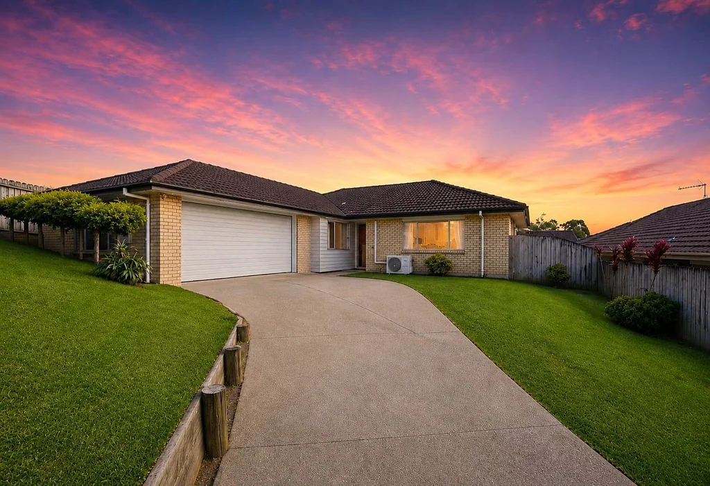 Papatoetoe 4ห้องนอน Sun-Soaked Family Living on Freehold 468m²