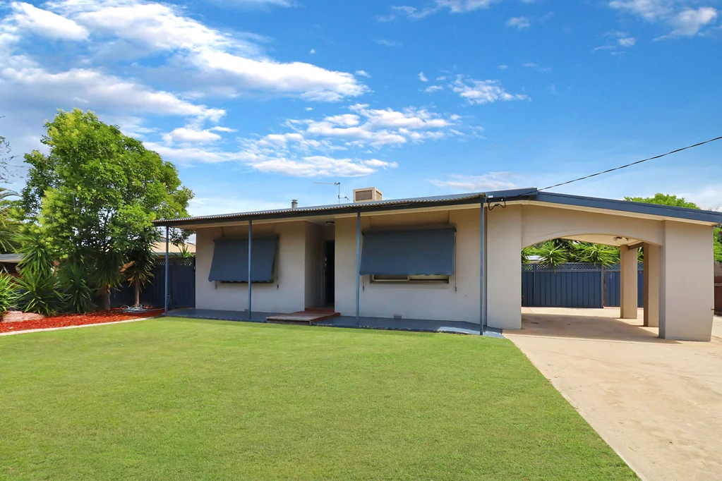 546 Henry Street, Deniliquin, NSW 2710