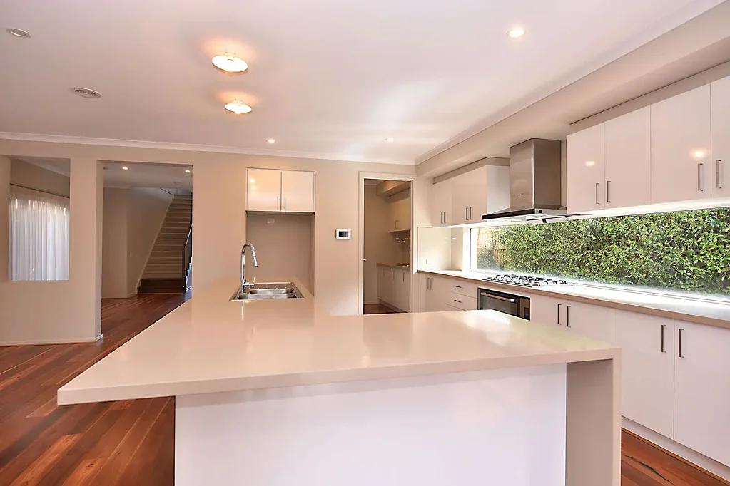 Modern Family Living in a Prime Bentleigh Location