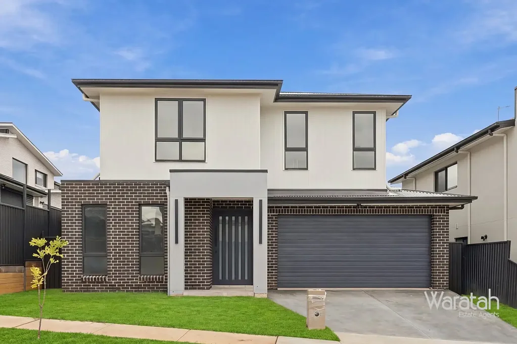 Brand-New 5-Bedroom Family Home in Prime Colebee Location