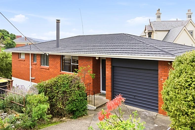 42 Cliffs Road, St Clair, Dunedin City, 3 Bedrooms, 2 Bathrooms, House