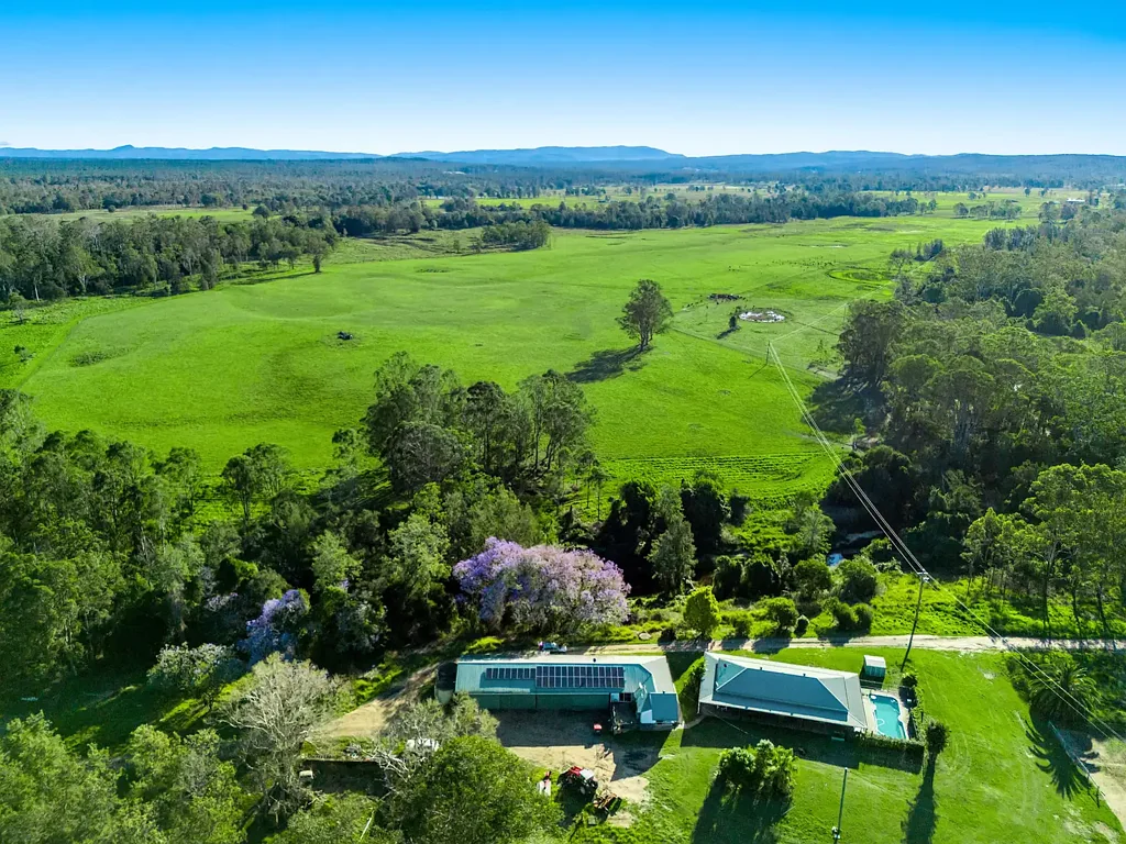 Leeville  Large Grazing Property with Two Dwellings