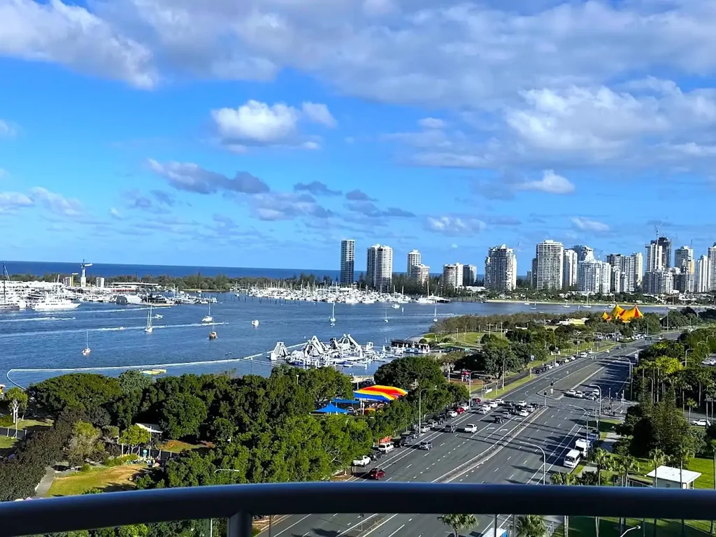 Executive-Style Fully Furnished Apartment with Panoramic Views