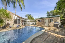 7 Fairway Close, Mount Coolum