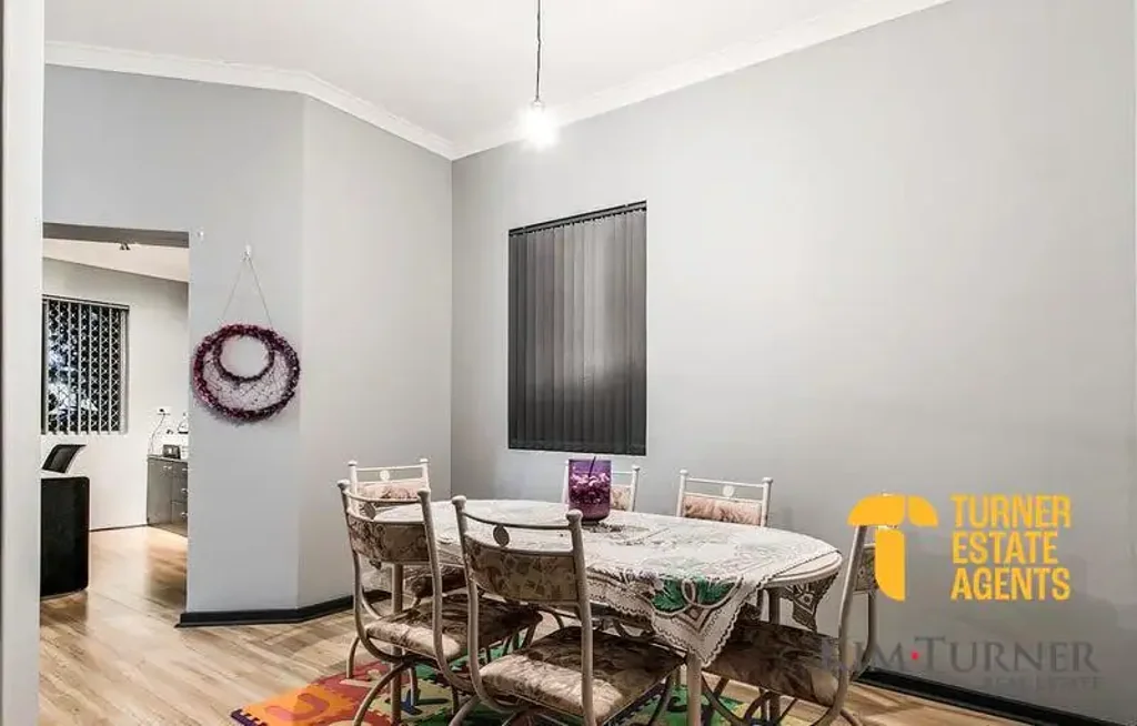 Modern 3x1 Home in Prime Shoalwater Location