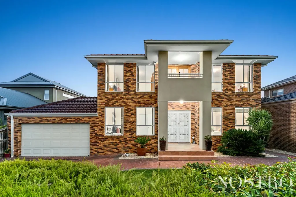 South Morang 5Habitaciones Superb Family Living with Spectacular Views in Skyline Drive !