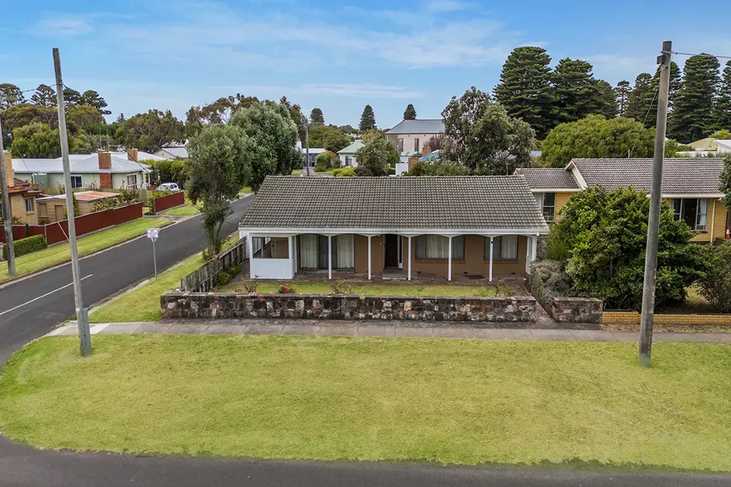 74 Cox Street, Port Fairy, VIC 3284