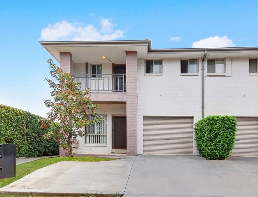 1/169 Cornelia Road, Toongabbie, Western Suburbs, 3 Kuwarto, 2 Banyo, Townhouse