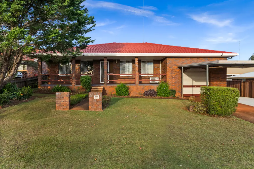 Generous Four-Bedroom Home Offering Space, Comfort & Convenience