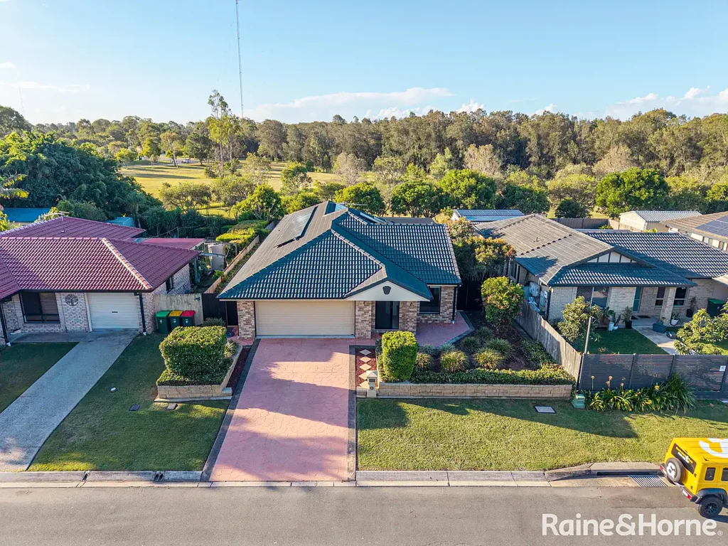 Bald Hills 4房 和平死胡同生活，背靠公园用地 Peaceful Cul-de-Sac Living Backing Onto Parkland
