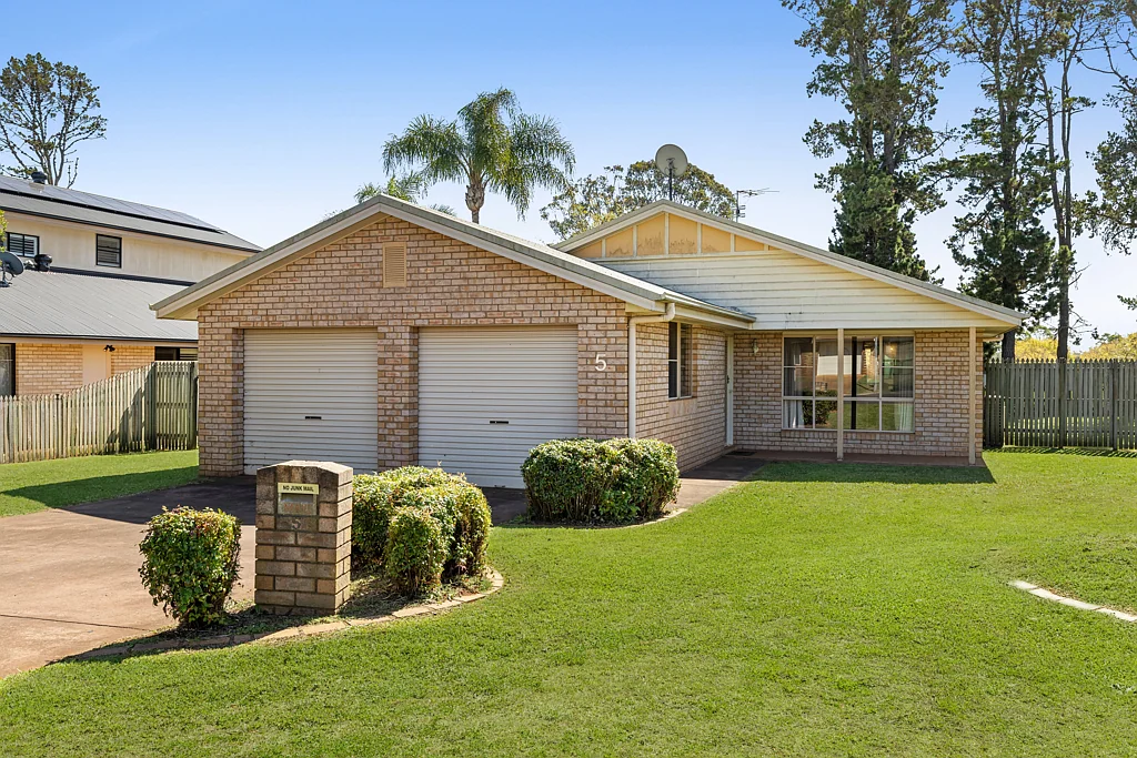 5 Georgina Court, Kearneys Spring, QLD 4350
