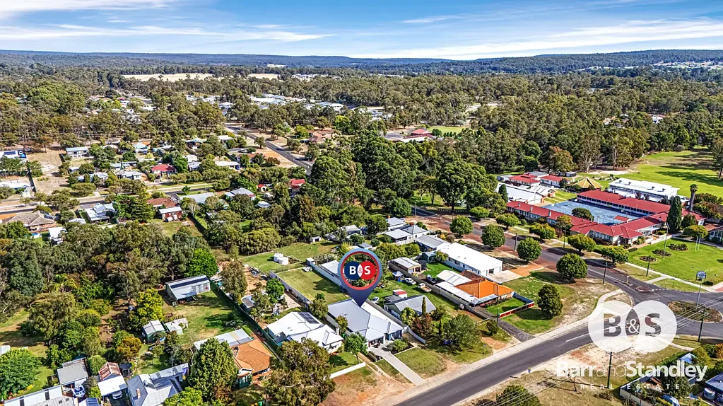 Donnybrook 3 Bedroom Stunning Family Home in Sought After Donnybrook Location
