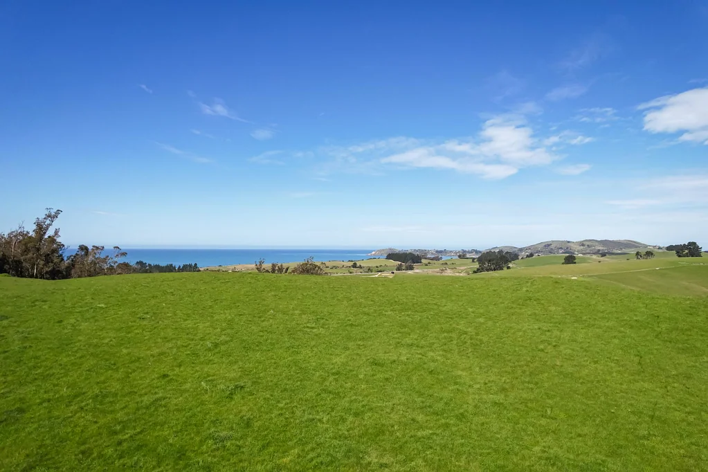 Hampden  CREATE YOUR PRIVATE GETAWAY