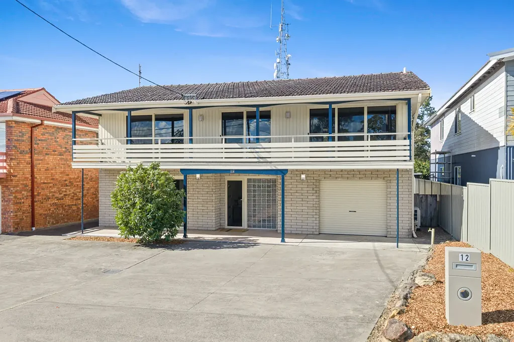 Kariong 3 Bedroom Built Solid. Updated Properly. Views Included.