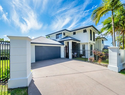37 Great Southern Drive, Robina, Gold Coast, 5 ห้องนอน, 3 ห้องน้ำ, House