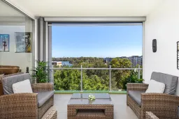 407/290 Burns Bay Road, Lane Cove