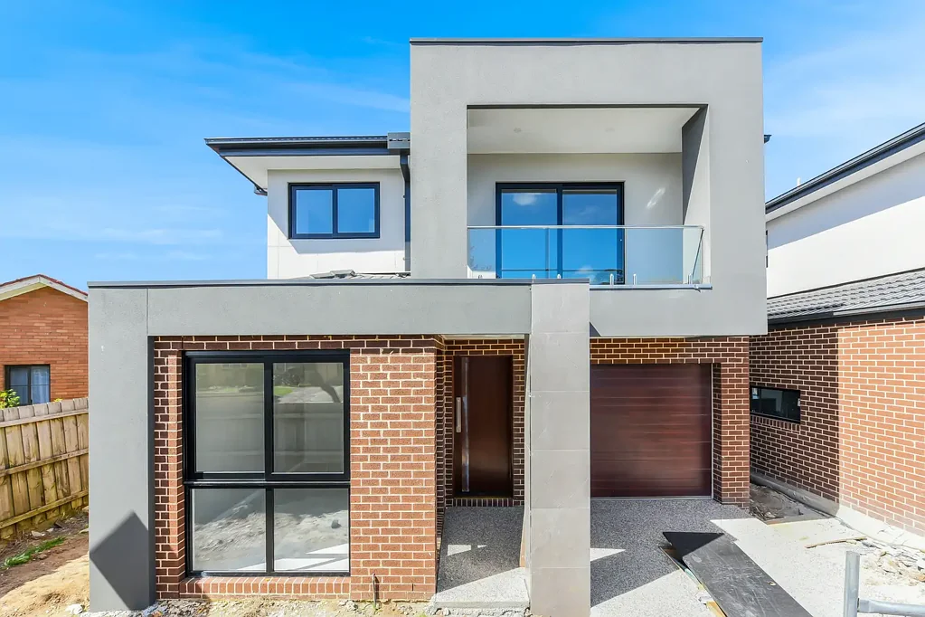 4 Bedroom Townhouse with Impressive Quality Fixtures