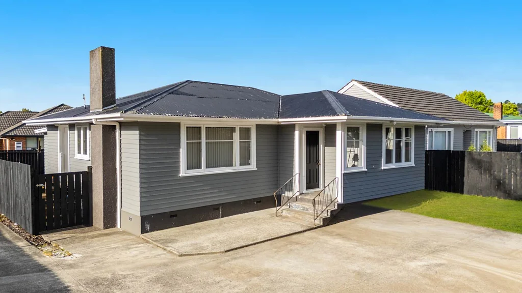 Glen Eden 3Kwarto Dual Appeal: Opportunity in Prime Glen Eden!