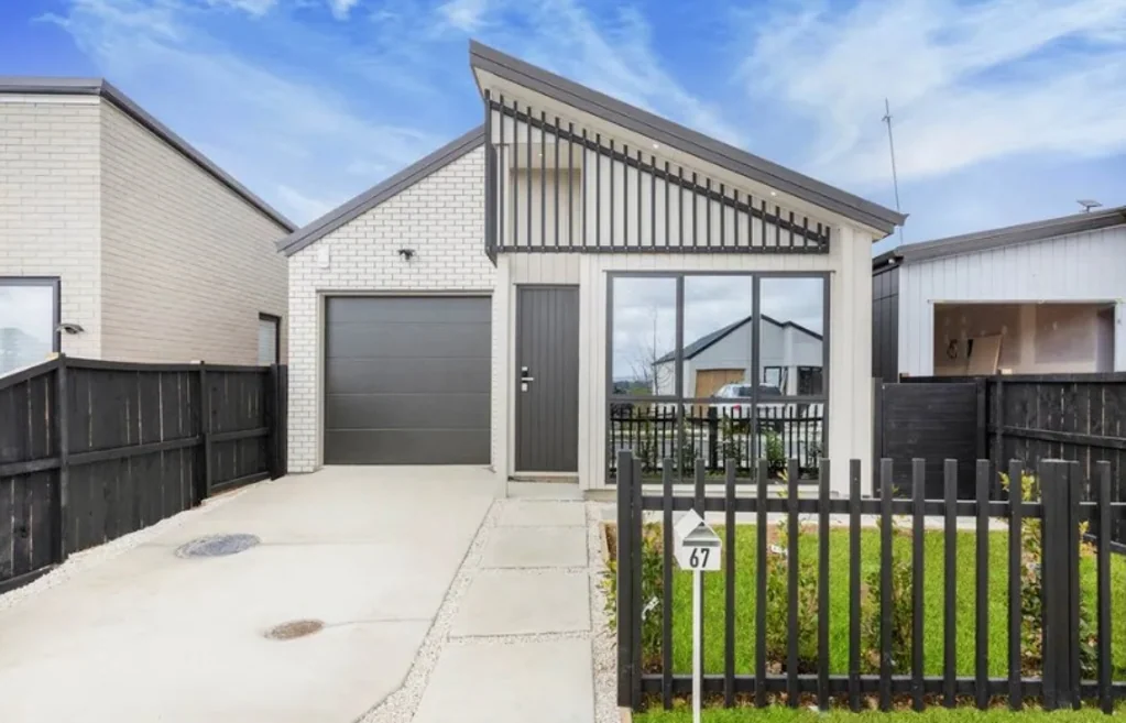 Unfurnished Home in Massey