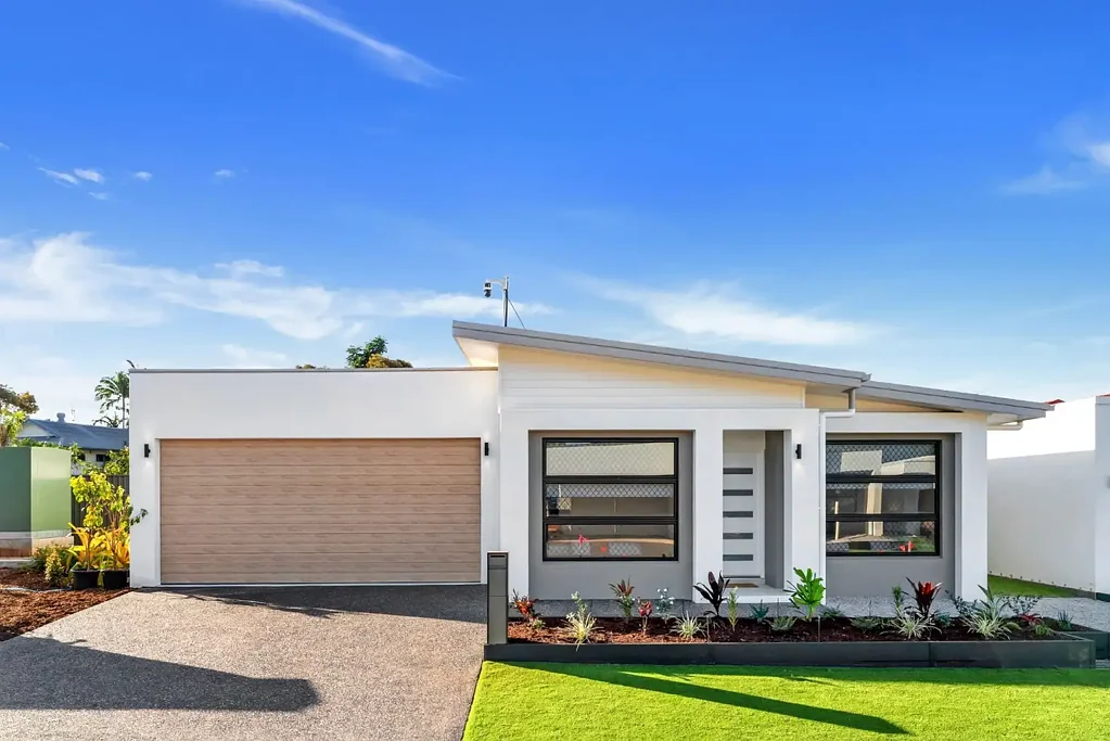 4 Shervey Way, Redlynch, QLD 4870