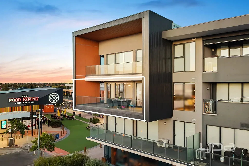 202/18 Tribeca Drive, Point Cook, VIC 3030
