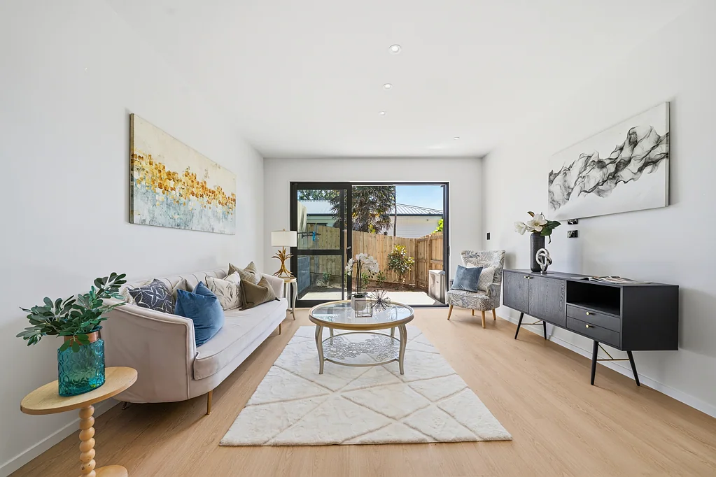 8/44 Drake Street, Howick, Manukau City, Auckland