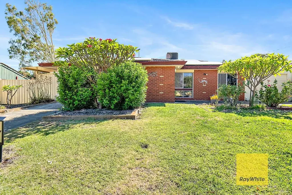 7 Adelina Court, Camillo, WA 6111