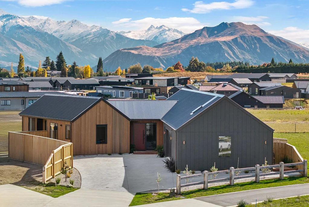 Wanaka 5બેડરૂમ Modern living, redefined