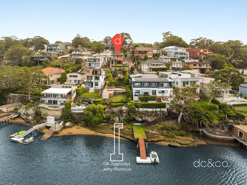 Oatley 5Kwarto Street-to-waterfront retreat of unbeatable potential