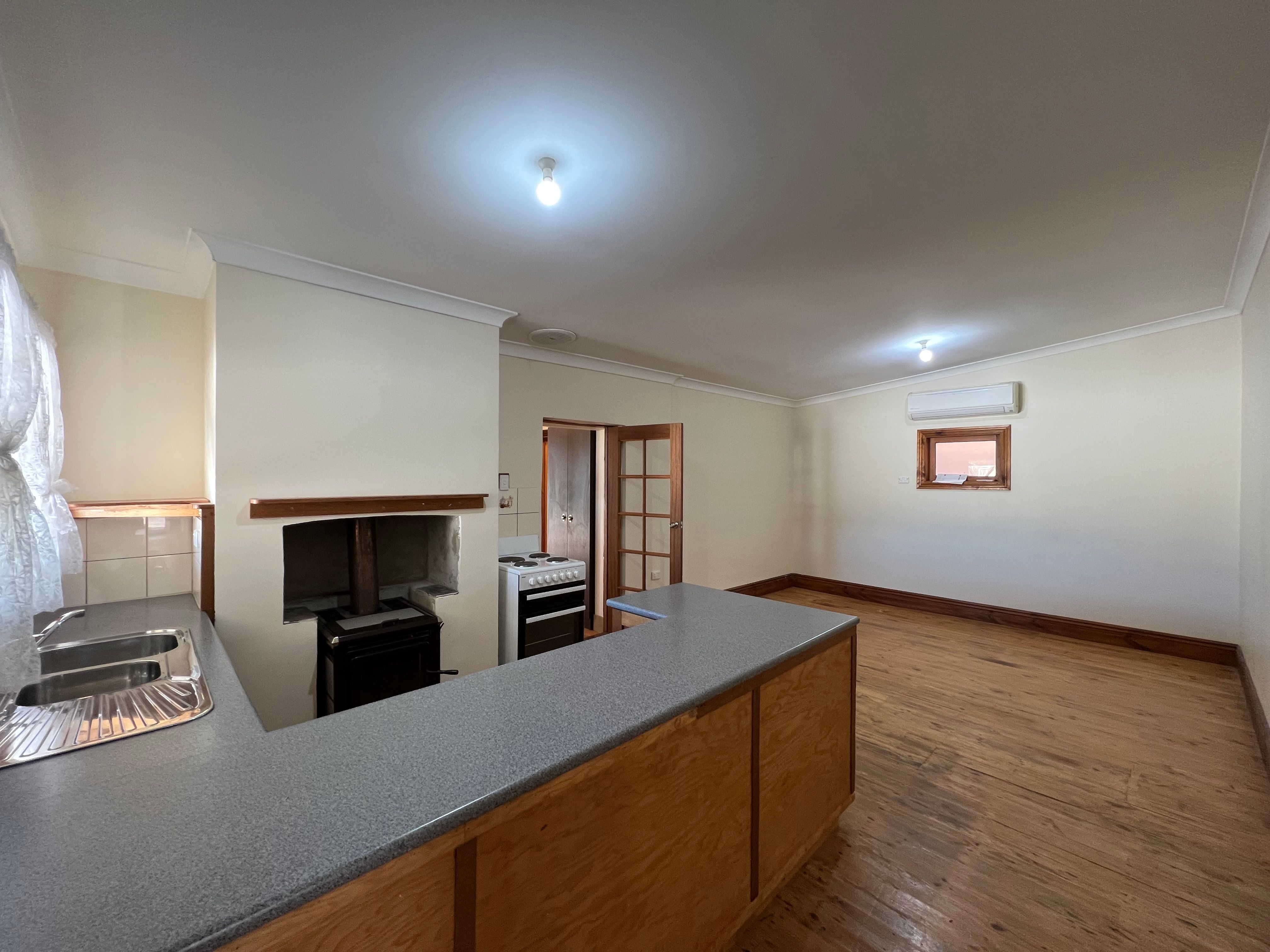 16 ELDER ST, WALLAROO SA 5556, 0房, 0浴, House