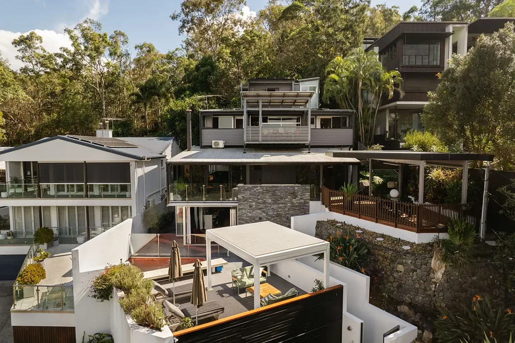Bardon 5ਬੈੱਡਰੂਮ Luxury Hilltop Hideaway Immersed in Nature and City Views