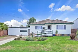 2 MILBURN RD, Oxley Vale