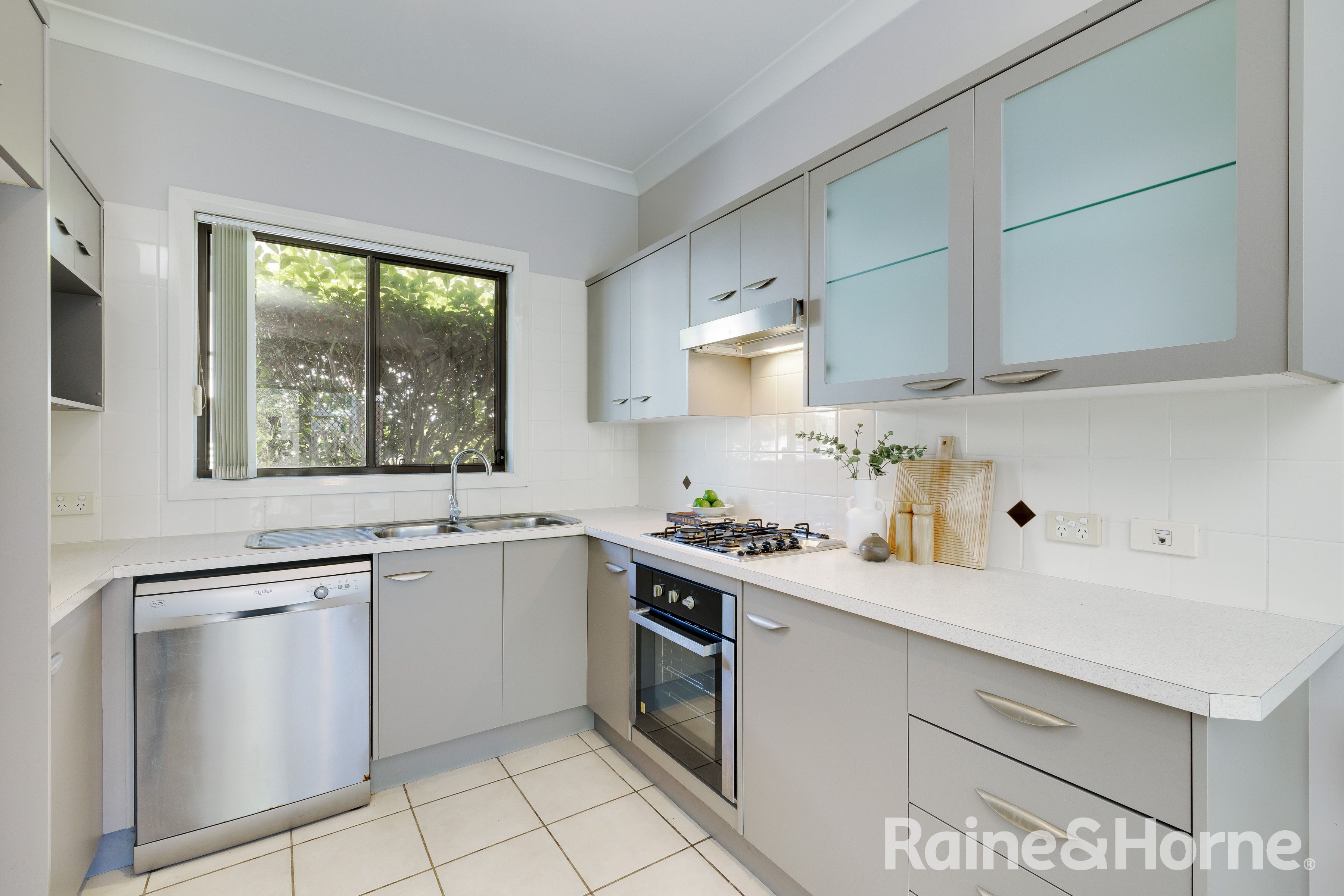 UNIT 10 70 KING ST, EAST MAITLAND NSW 2323, 0 Kuwarto, 0 Banyo, House