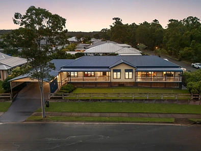 18 AMBROSE DR, AUGUSTINE HEIGHTS QLD 4300, 4 રૂમ, 3 બાથરૂમ, House