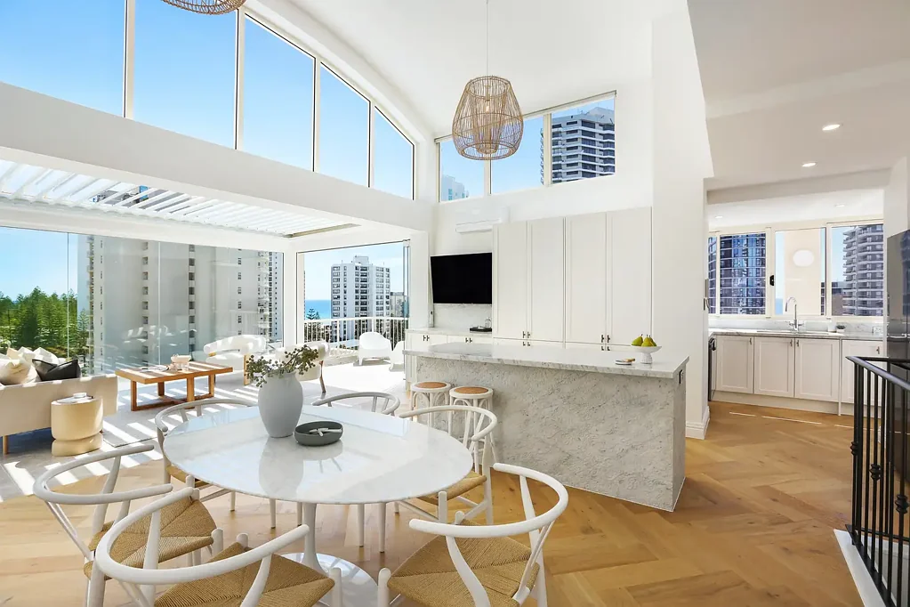 18/5-7 Cronin Avenue, Main Beach, QLD 4217