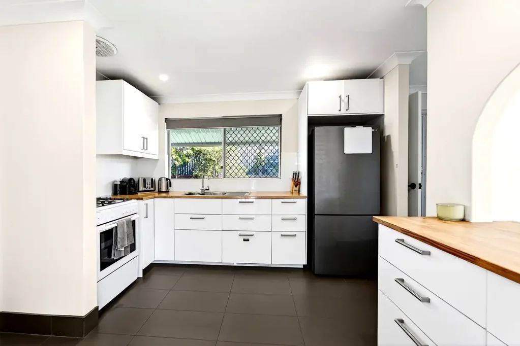 8 Kochia Court, Heathridge, WA 6027