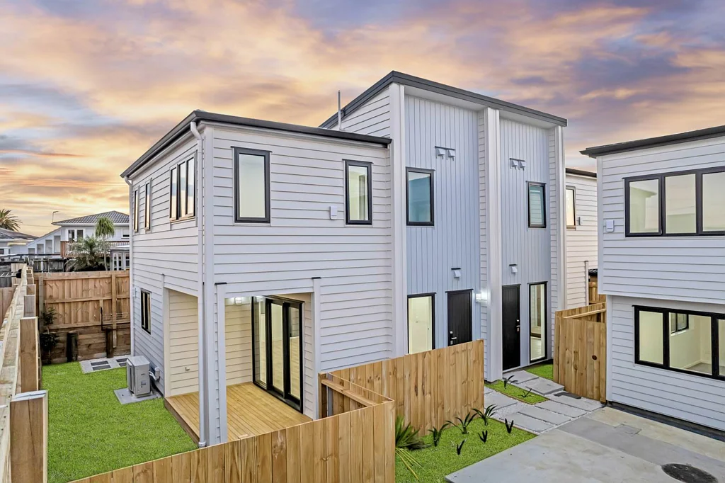 4/6 Pah Road, Papatoetoe, Manukau City, Auckland