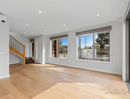 1/498-500 Waterdale Road, Heidelberg Heights, North Melbourne, 2 rūma, 2 rūma horoi, Townhouse