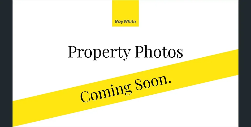 Modern, low maintenance, 2 bedroom unit