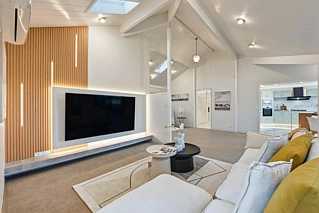 45 Pohutukawa Avenue, Shelly Park, Manukau City