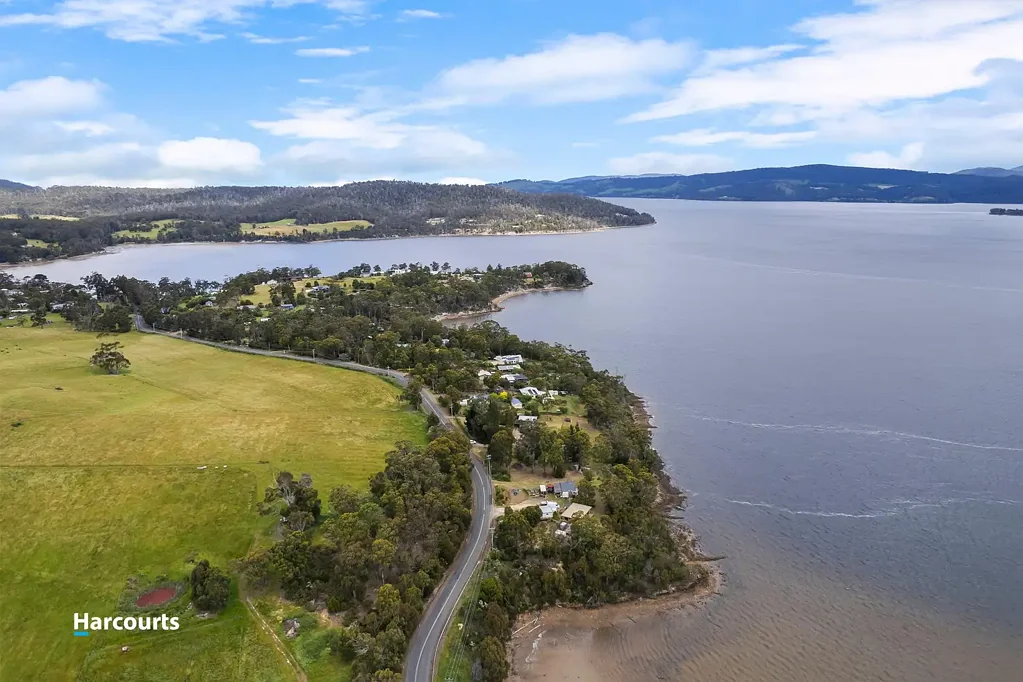 Deep Bay  Coastal Building opportunity