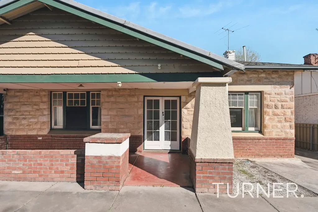 Character 4-bedroom + 2 bathroom family home - GLENUNGA/LINDEN PARK ZONING