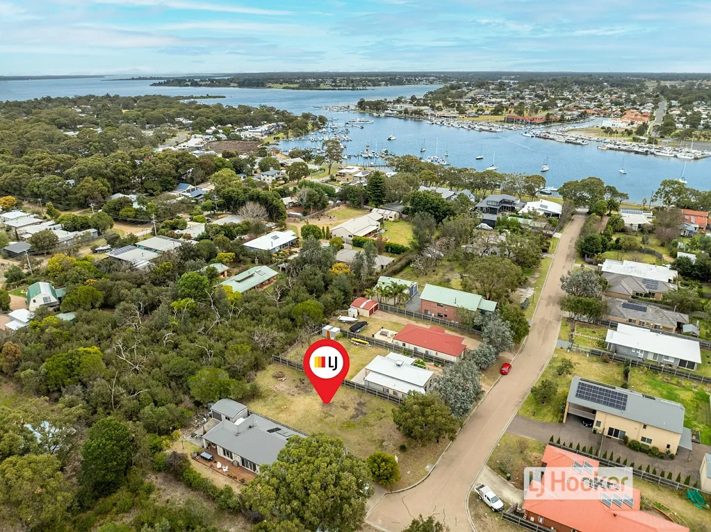 Raymond Island DESIRABLE 800m2 ALLOTMENT