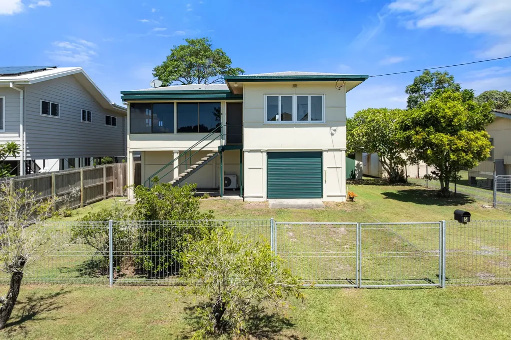 5 Waugh Street, Chinderah, NSW 2487