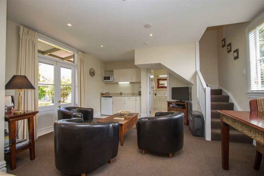 4 Cambridge Road, Martinborough, South Wairarapa, 7房, 7浴