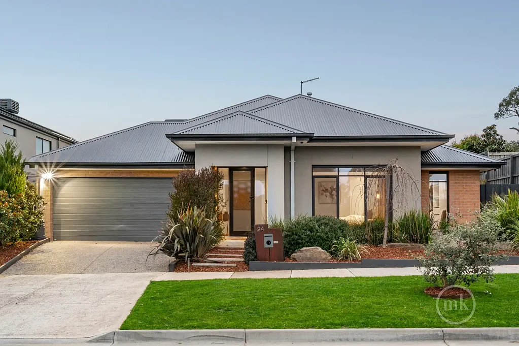 Doreen 5房  Sophisticated Living, Effortless Entertaining And A Work From Home Space!