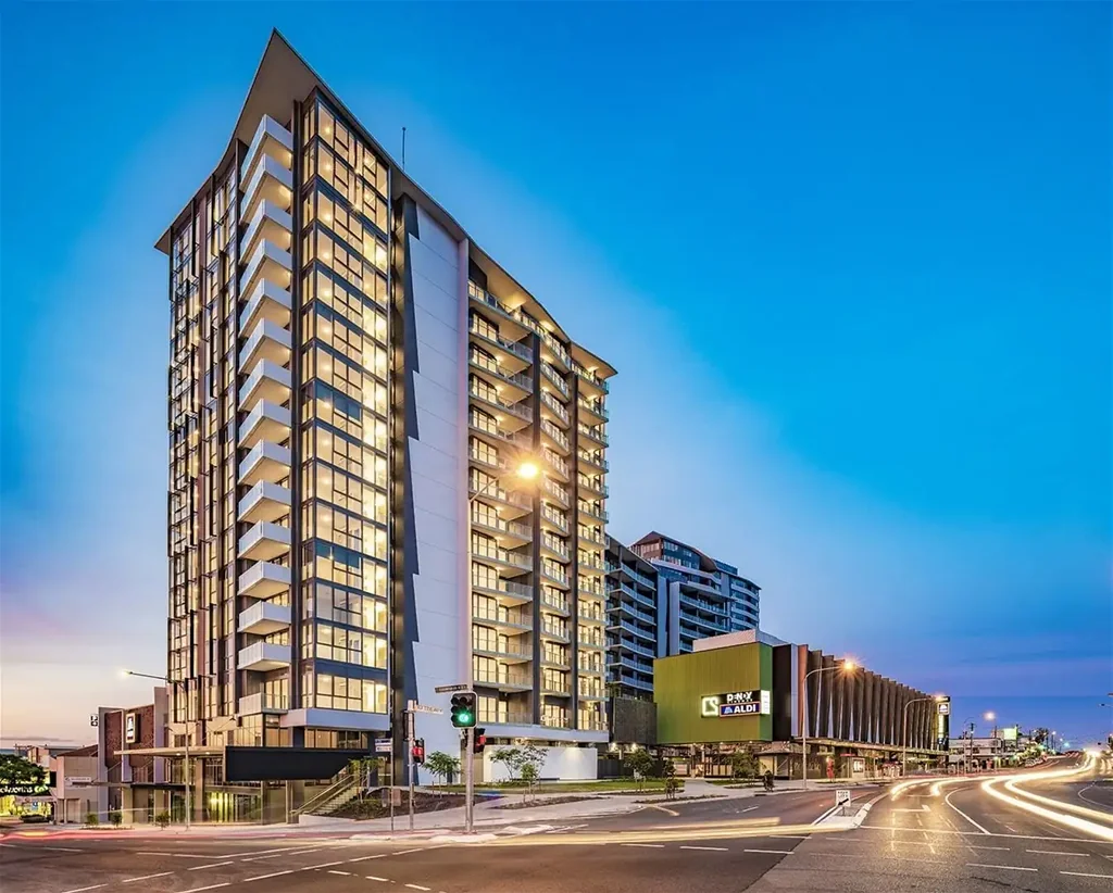 30506/300 Old Cleveland Road, Coorparoo, QLD 4151