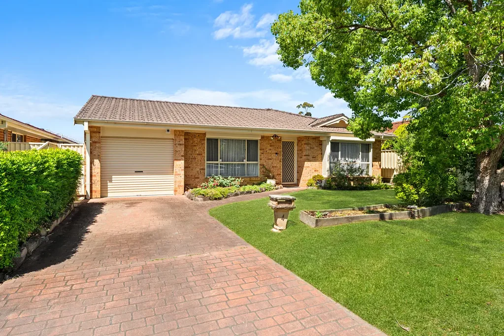 4 Moorlan Avenue, Killarney Vale, NSW 2261