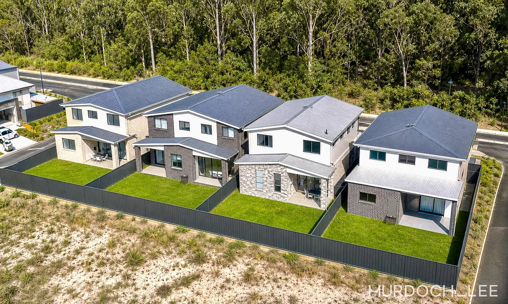 Grantham Farm 4Zimmer DA-Approved Five-Home Development | Approx. 95m Three-Street Frontage